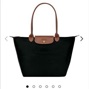 Large black longchamp le pliage authentic *worn*